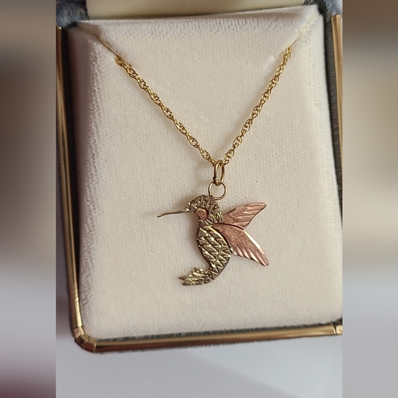 Vintage 10k gold hummingbird necklace C.CO black hills gold yellow rose gold vtg - Picture 12 of 16